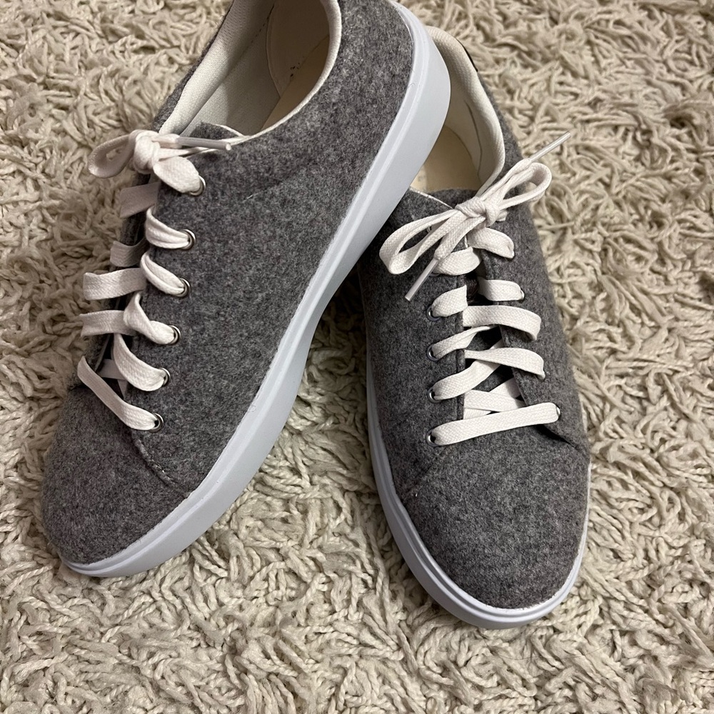 NWOT Cole Haan gray wool sneakers women’s sz 8